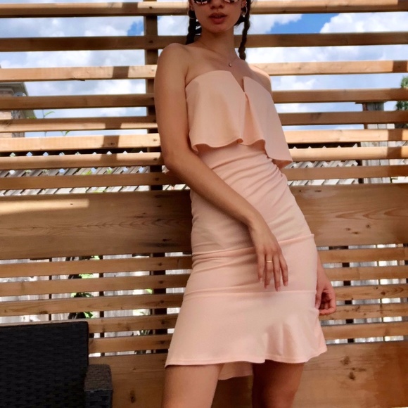 PrettyLittleThing Dresses & Skirts - Nude Bandeau V Bar Frill Hem Midi Dress